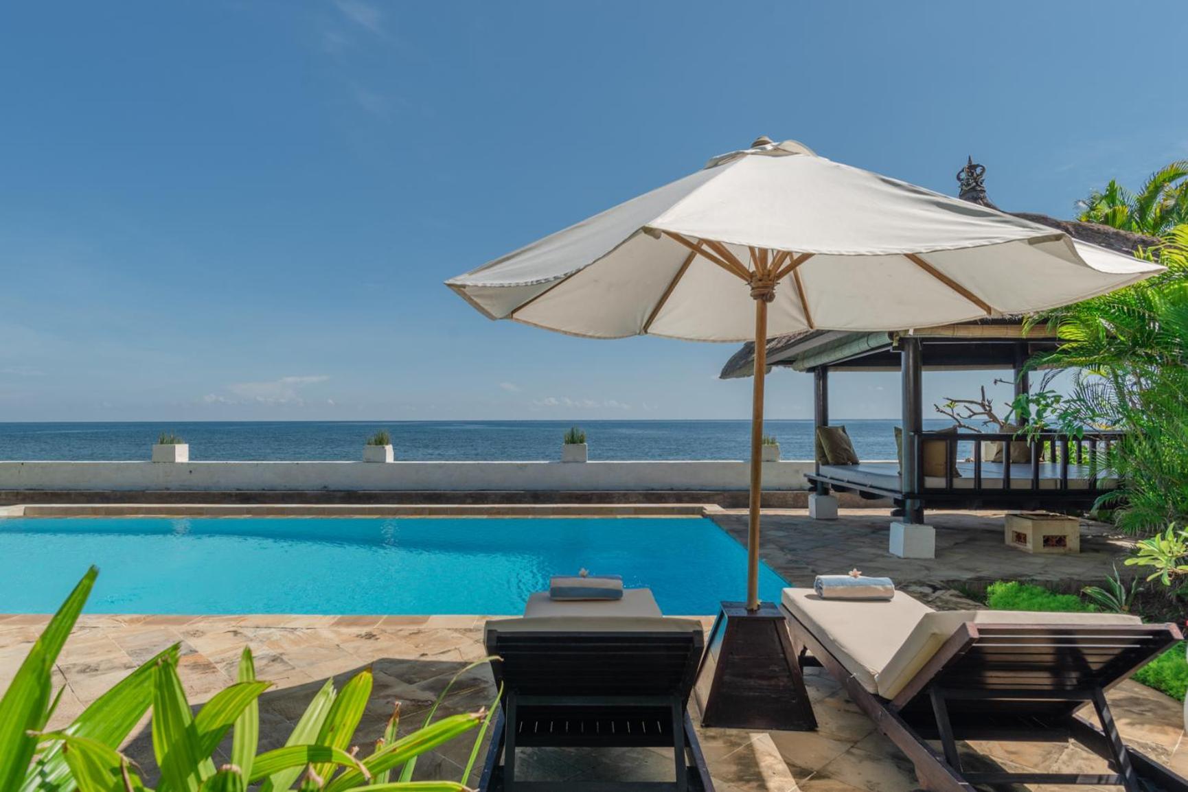 Gorgeous Beachfront Villa Lovina Banjar  Eksteriør billede