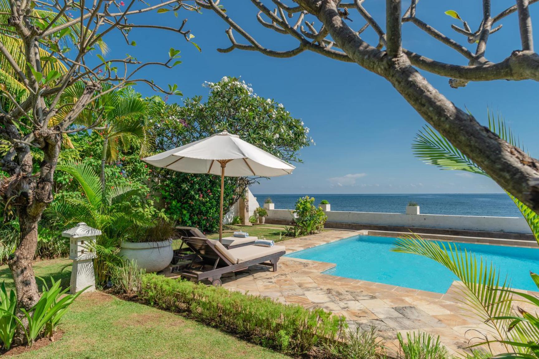 Gorgeous Beachfront Villa Lovina Banjar  Eksteriør billede