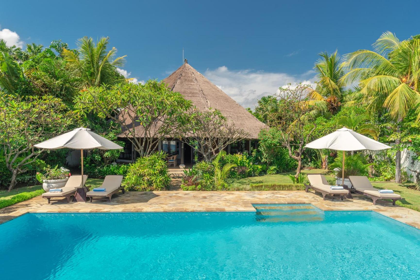 Gorgeous Beachfront Villa Lovina Banjar  Eksteriør billede